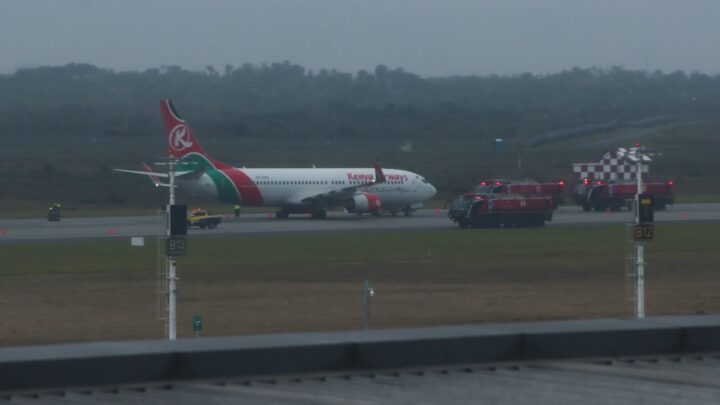 Kenya Airways Flight KQ784 Leaves Cape Town’s Primary Runway Closed After Landing Incident