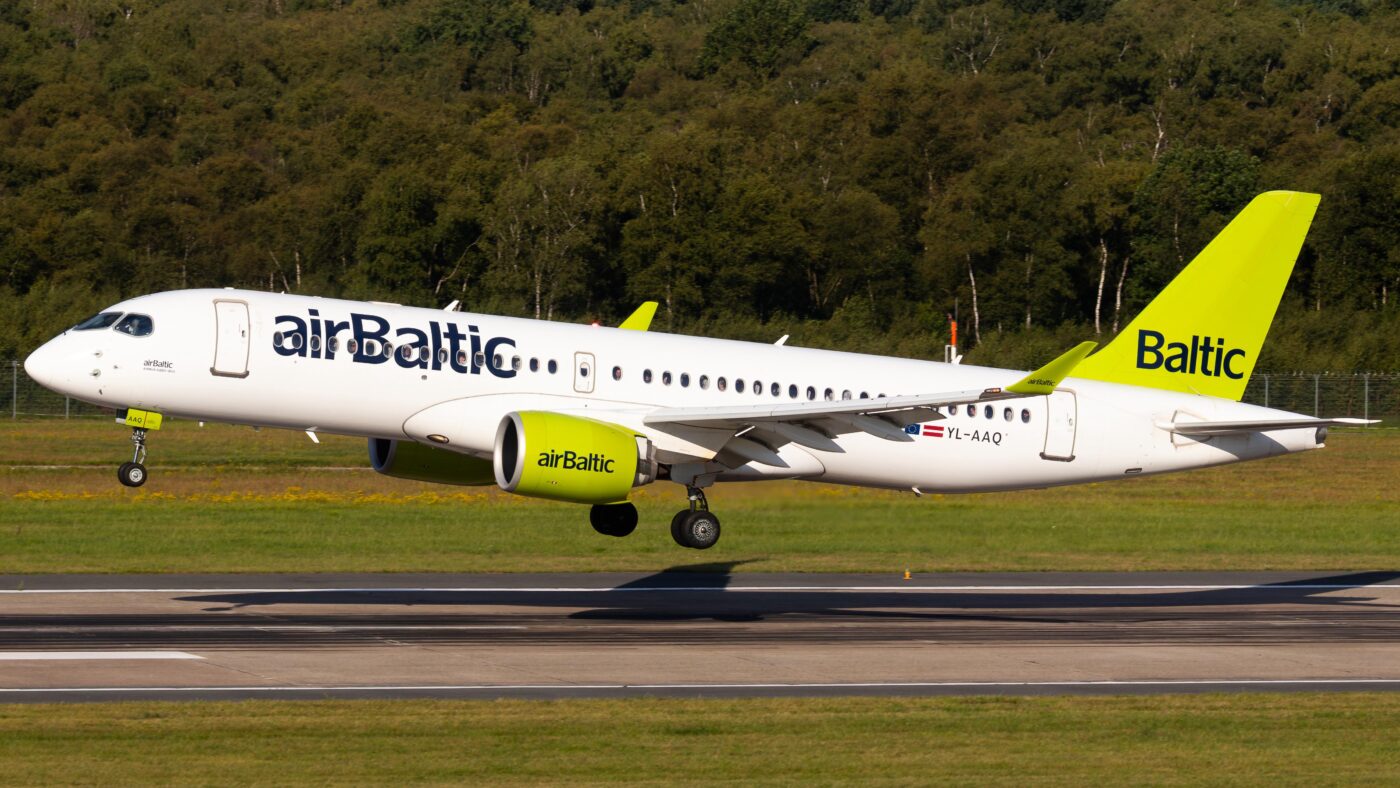 airBaltic Airbus A220-300 YL-AAQ moments before landing