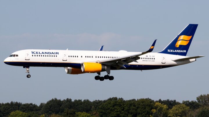 Icelandair Ends U.S. Boeing 757 Service as the Iconic Jet Nears Retirement