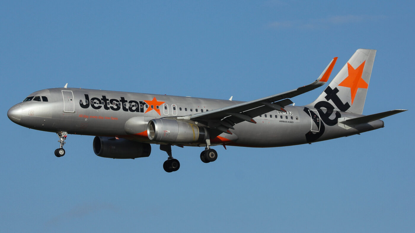 Man Banned From Flying After Joke Involving a Life Vest