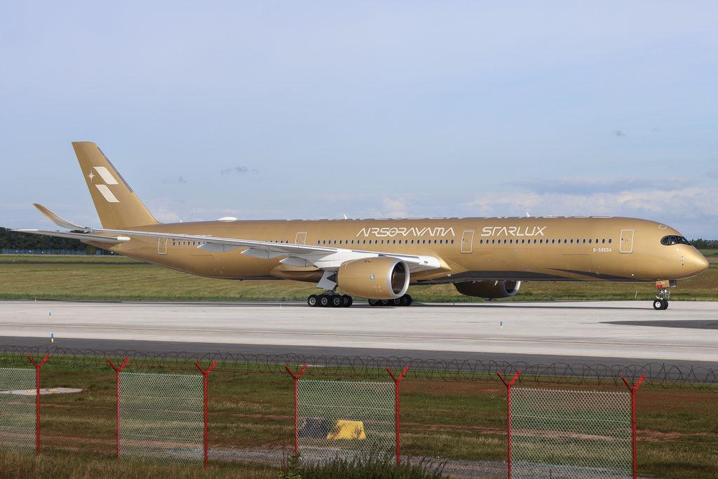 First visit of AIRSORAYAMA in Prague. Photo: Lukáš Dvořák | Aviation24news